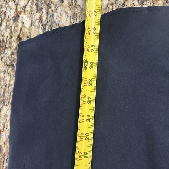 Lauren Sara Classics Vintage Silk Black Round Neck Tank Top Size M - Picture 6 of 6